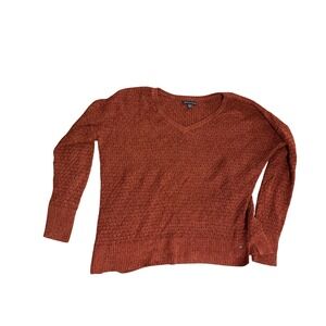 American Eagle Outfitters Women's V Neck‎ Textured Knit Sweater Size Medium